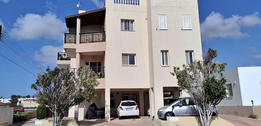 Paphos Yeroskipou 2 Bedroom Apartment For Sale CSR14789