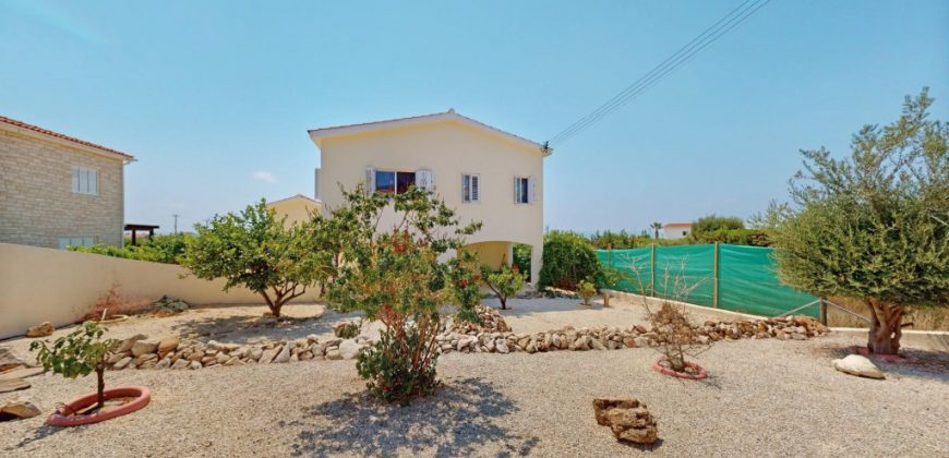 Paphos Agios Georgios 3 Bedroom House For Sale DLHP0468