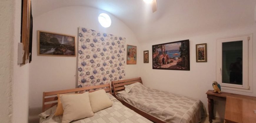 Paphos Chloraka 4 Bedroom Detached Villa For Sale LGP0101207