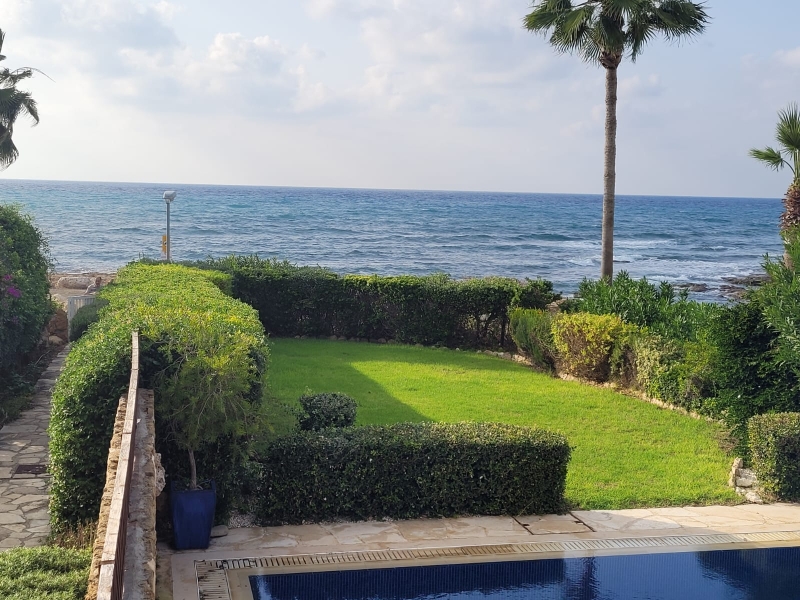 Paphos Chloraka 4 Bedroom Detached Villa For Sale LGP010839