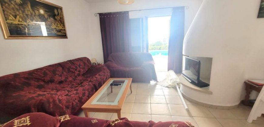 Paphos Chloraka 4 Bedroom Detached Villa For Sale LGP010908