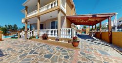 Paphos Chlorakas 4 Bedroom House For Sale DLHP0325