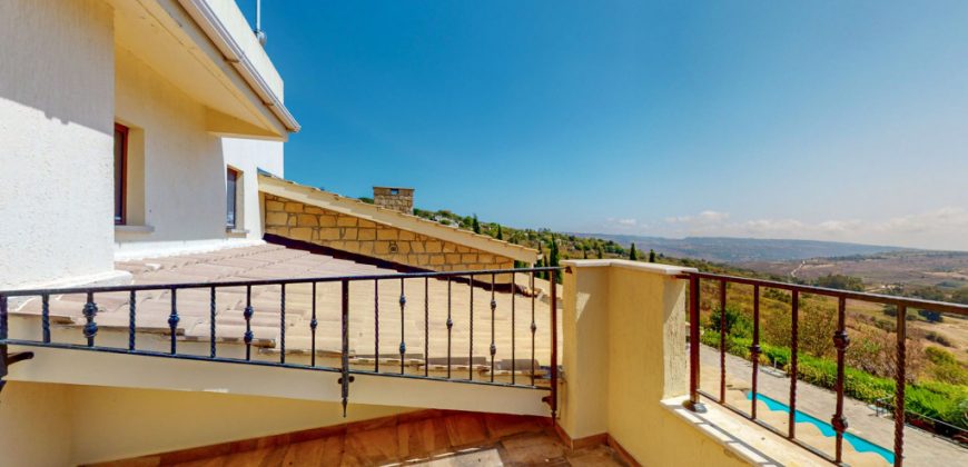 Paphos Ineia 5 Bedroom House For Sale DLHP0250
