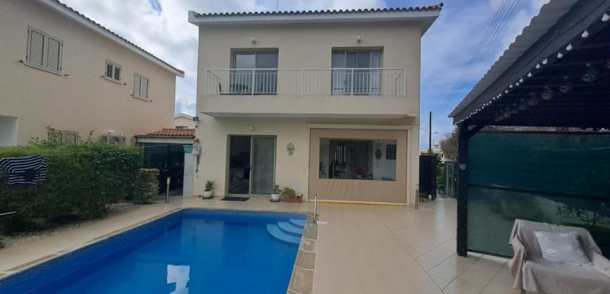 Paphos Kissonerga 3 Bedroom House For Sale DLHP0518