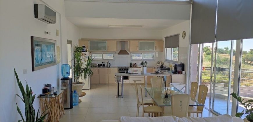 Paphos Pegeia 3 Bedroom House For Sale DLHP0452