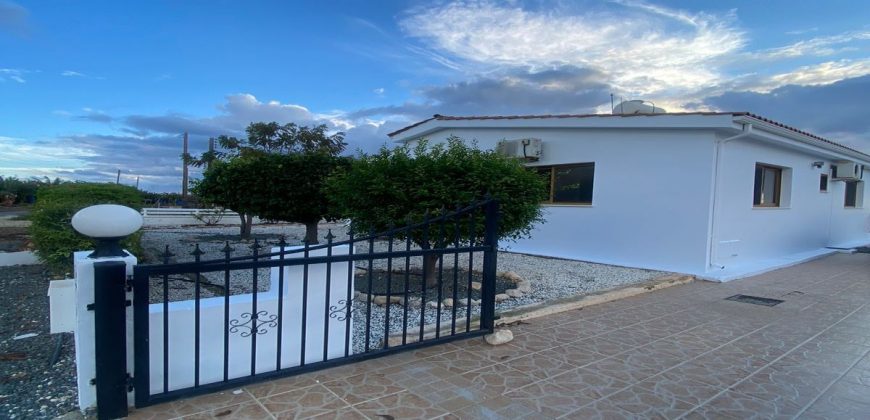 Paphos Peyia St. George 3 Bedroom Bungalow For Rent GRP066