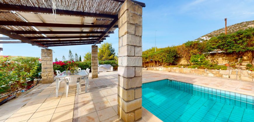 Paphos Tala 6 Bedroom House For Sale DLHP0505