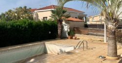 Paphos Yeroskipou 4 Bedroom Villa For Sale BC571