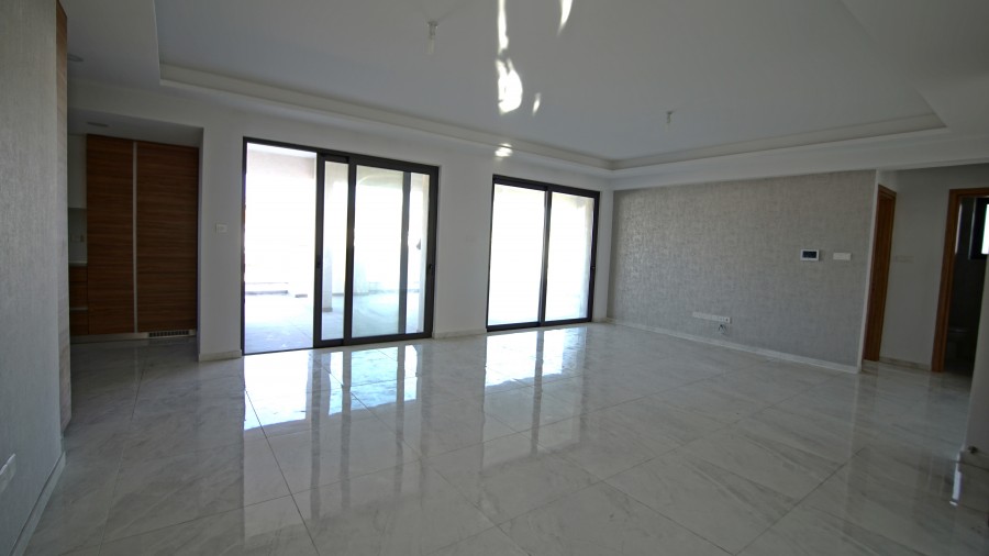 Limassol Potamos Germasogeias 4 Bedroom Penthouse For Sale BSH33389