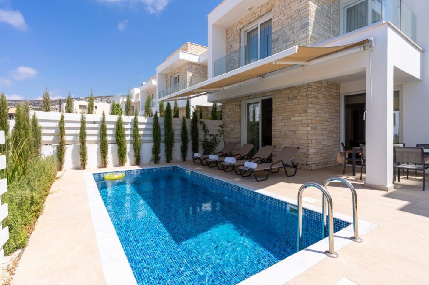 Paphos Peyia 3 Bedroom Villa For Rent GWH0204