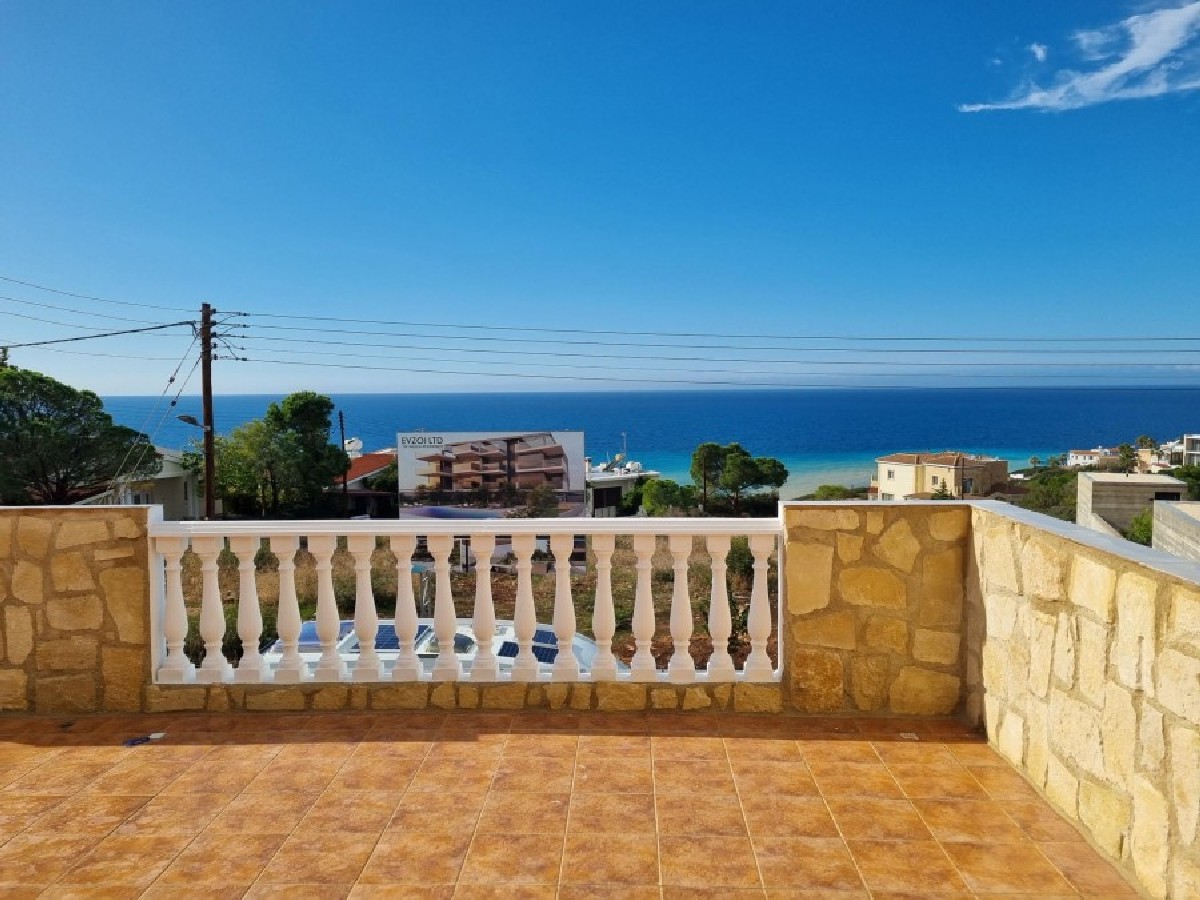 Paphos Peyia Sea Caves 3 Bedroom Apartment For Sale WWR11871