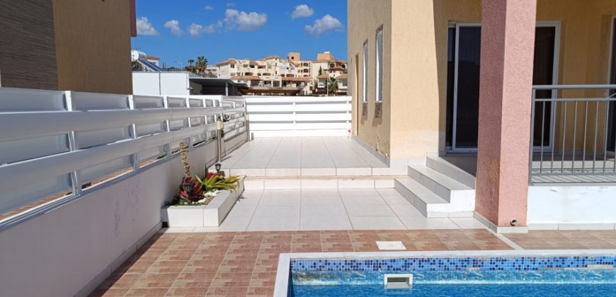 Paphos Chlorakas 3 Bedroom House For Sale DLHP0536