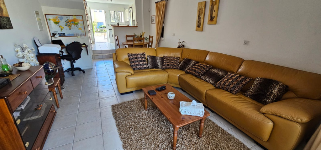 Paphos Kato Paphos 2 Bedroom House For Sale DLHP0534