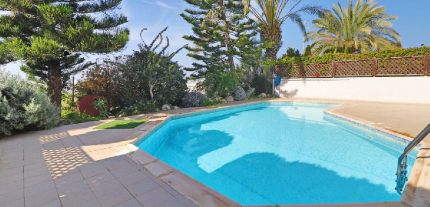 Paphos Peyia 3 Bedroom Villa For Sale SKR17750