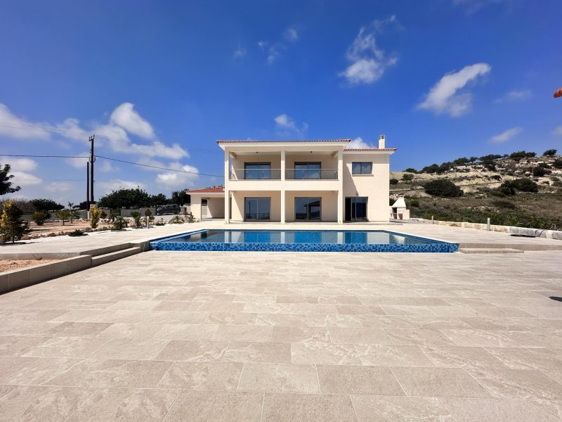 Akoursos Paphos 4 Bedroom Detached Villa For Sale LGP0101343