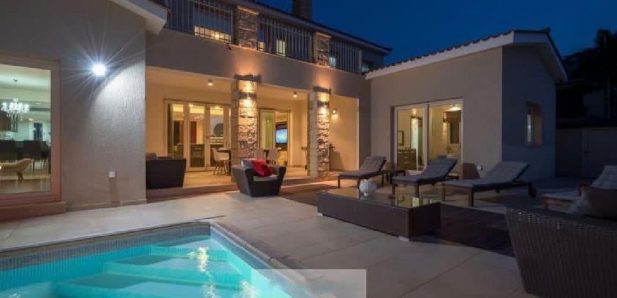 Kato Paphos Universal 6 Bedroom Villa For Sale BC613