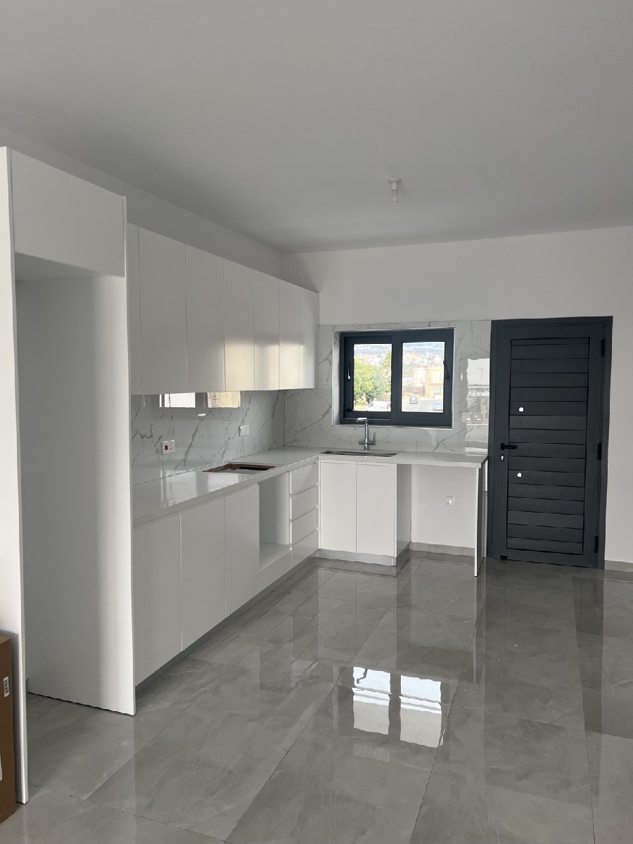 Paphos Chloraka 2 Bedroom Town House For Rent BC604