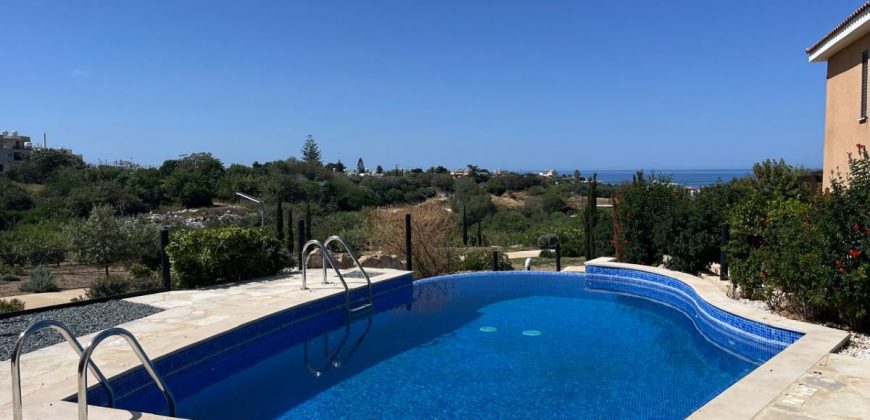 Paphos Chloraka 3 Bedroom Villa For Rent MGD003