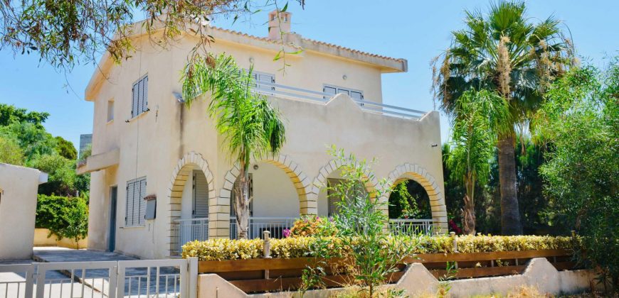 Paphos Coral Bay 3 Bedroom Villas / Houses For Sale LPT17221