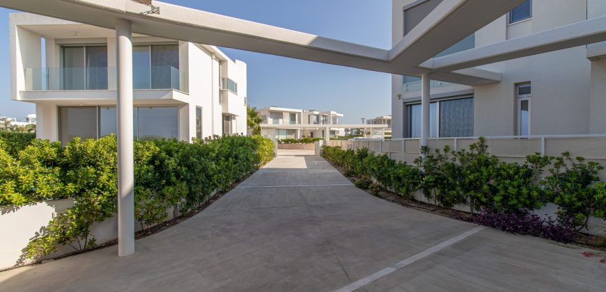 Paphos Coral Bay 5 Bedroom Villas / Houses For Sale LPT10289