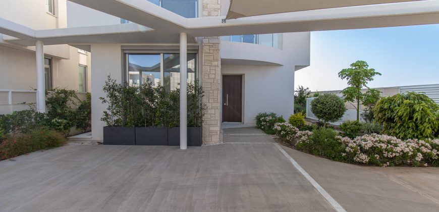 Paphos Coral Bay 5 Bedroom Villas / Houses For Sale LPT10289
