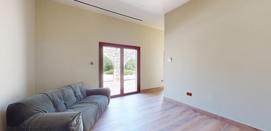 Paphos Giolou 4 Bedroom House For Sale DLHP0544