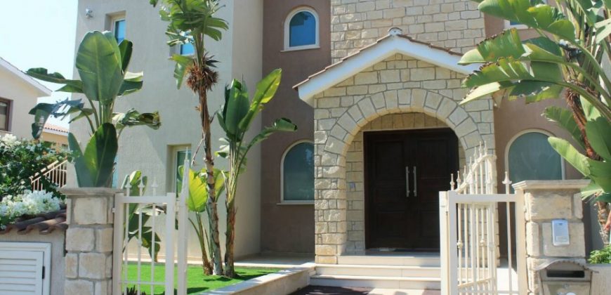 Kato Paphos Universal 6 Bedroom Detached Villa For Sale BSH5888