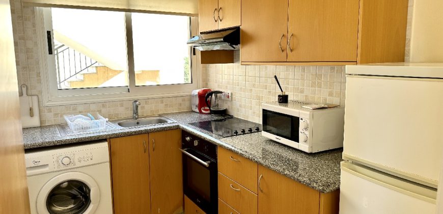 Paphos Moutallos 3 Bedroom Apartment For Rent STT007