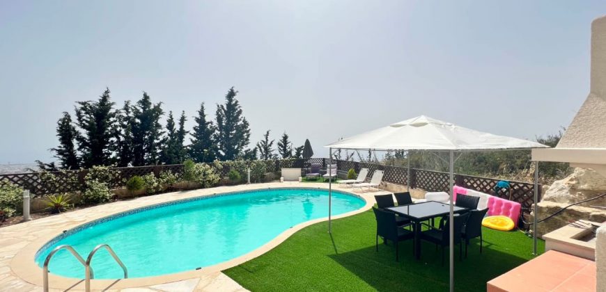 Paphos Tsada 4 Bedroom Villa For Rent BCJ003