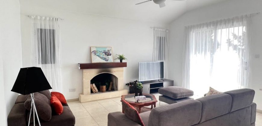 Paphos Tsada 4 Bedroom Villa For Rent BCJ003