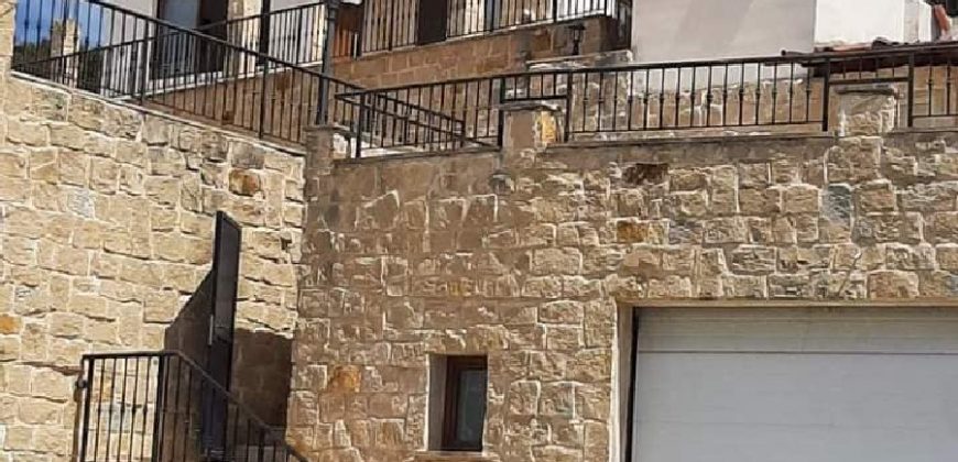 Paphos Tsada 4 Bedroom Villa Semi Detached For Sale TRNX001