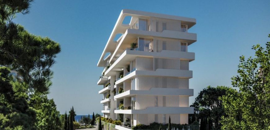 Pafos 3 Bedroom Apartment For Sale PFA361-8483