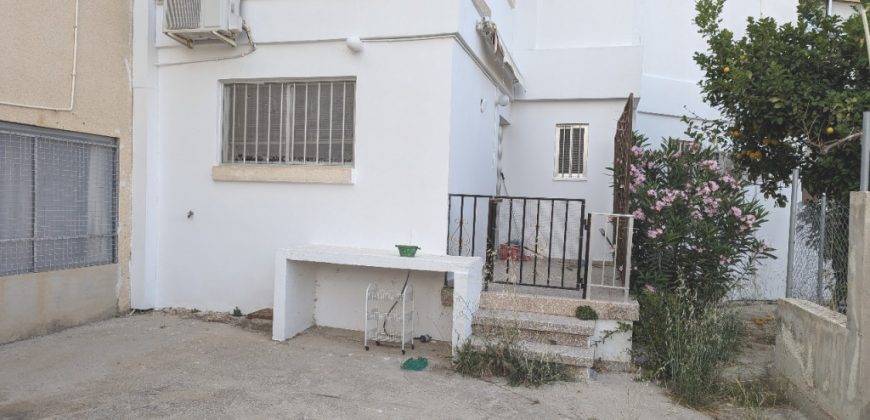 Paphos Agios Theodoros 3 Bedroom House For Sale DLHP0551S