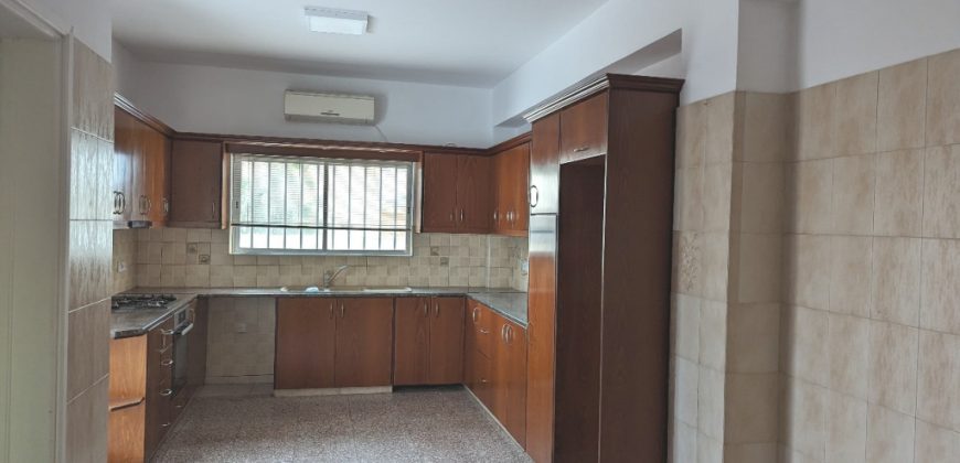 Paphos Agios Theodoros 3 Bedroom House For Sale DLHP0551S