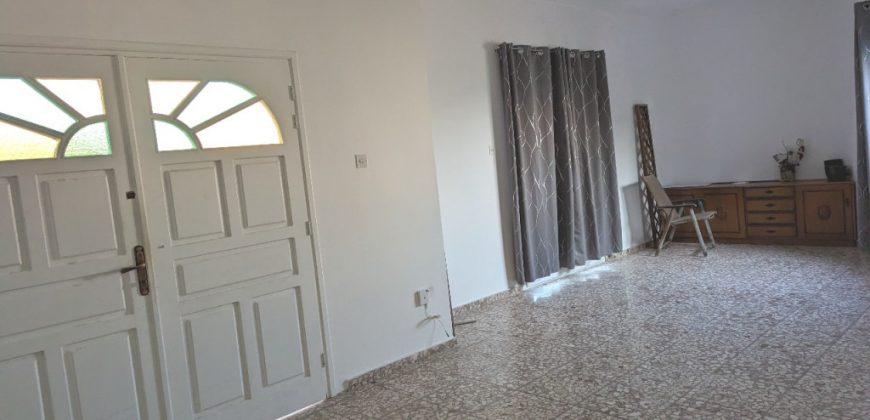 Paphos Agios Theodoros 3 Bedroom House For Sale DLHP0551S