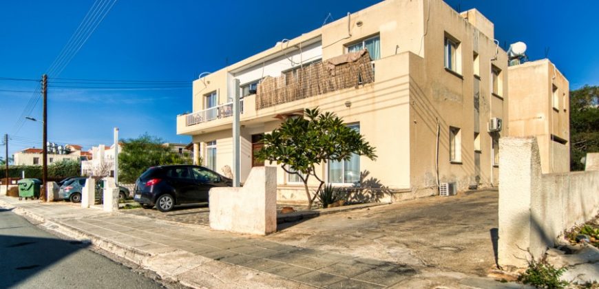 Paphos Chloraka 9 Bedroom Buildings For Sale BSH13425