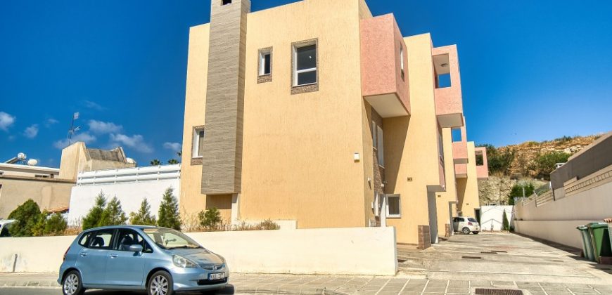 Paphos Chloraka 3 Bedroom Detached Villa For Sale BSH6655