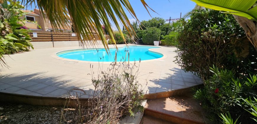 Paphos Kato Paphos 2 Bedroom Apartment For Sale DLHP0556S