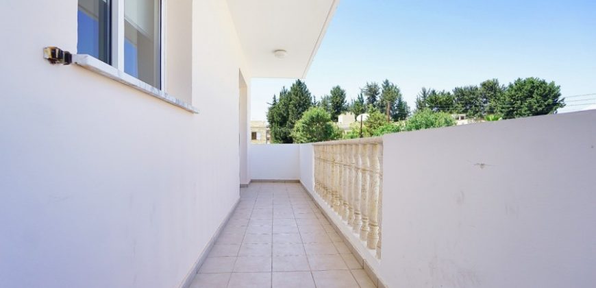 Kato Paphos Universal 2 Bedroom Apartment For Sale BSH5837