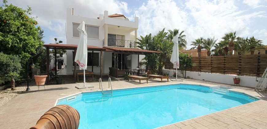 Kato Paphos Universal 5 Bedroom Detached Villa For Sale BSH8045