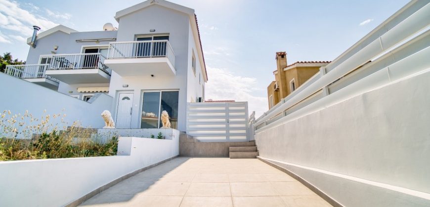Paphos Pegia 2 Bedroom Town House For Sale BSH37354