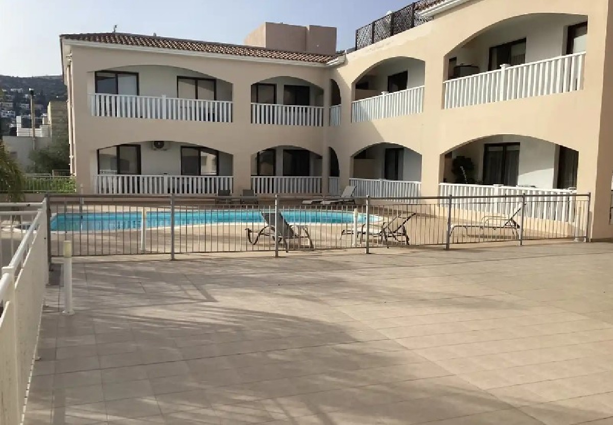 Paphos Peyia 2 Bedroom Apartment Ground Floor For Sale KTM103298