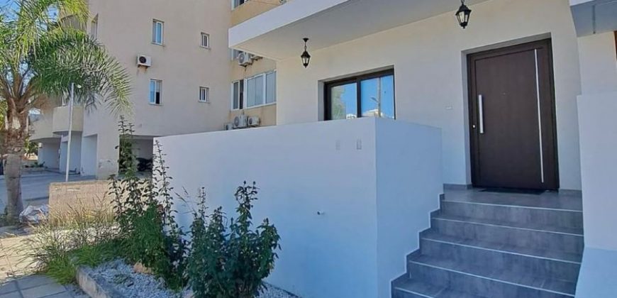 Paphos Town Center 3 Bedroom House For Rent BCJ011