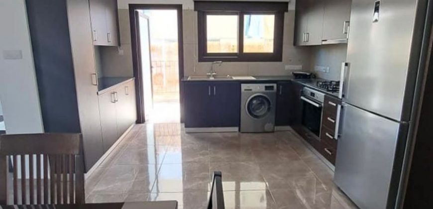 Paphos Town Center 3 Bedroom House For Rent BCJ011