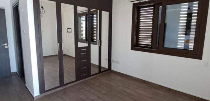 Paphos Town Center 3 Bedroom House For Rent BCJ011