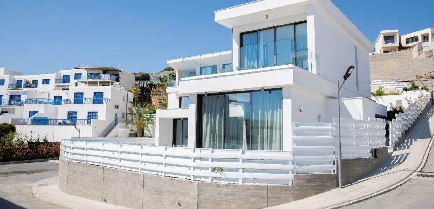Paphos Chloraka 3 Bedroom Villa For Sale NGM13767
