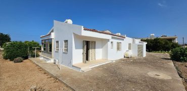 Paphos Emba 3 Bedroom Bungalow For Rent CRB004