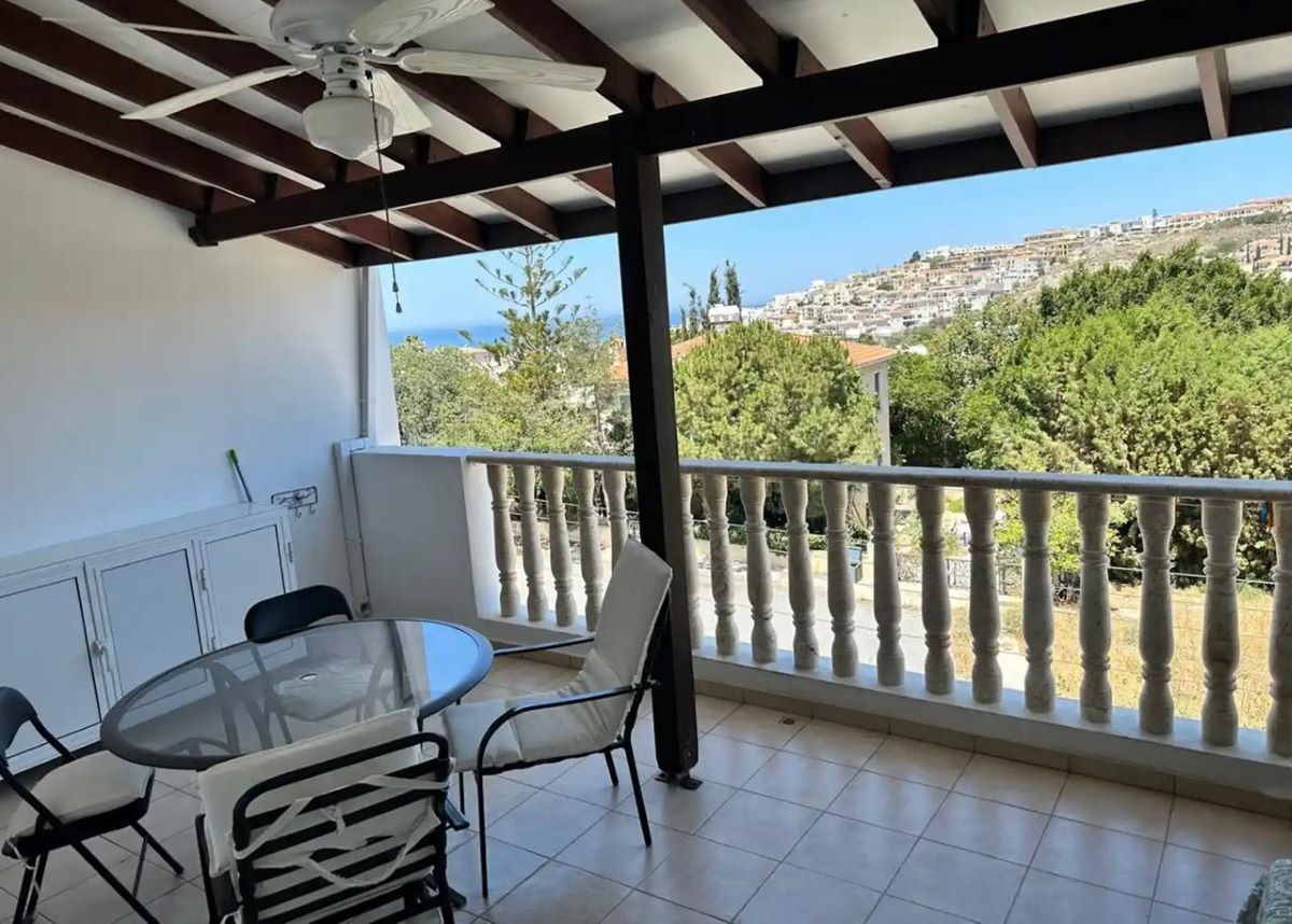 Paphos Moutallos 2 Bedroom Apartment Penthouse For Rent RSG023