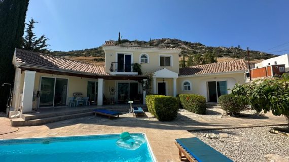 Paphos Peyia 3 Bedroom Villa For Sale BC624