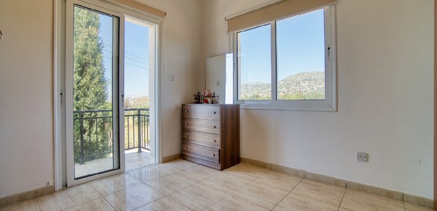 Paphos Tremithousa 3 Bedroom House For Rent BC625